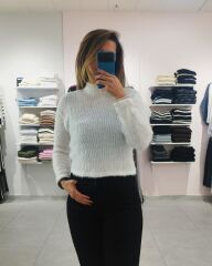 İnce Dokulu Tüylü Balıkçı Yaka Kazak