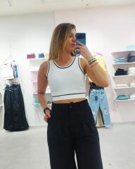 Halter Yaka Siyah Şeritli Crop Bluz
