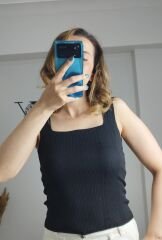 Kare Yaka Askılı Fitilli Bluz